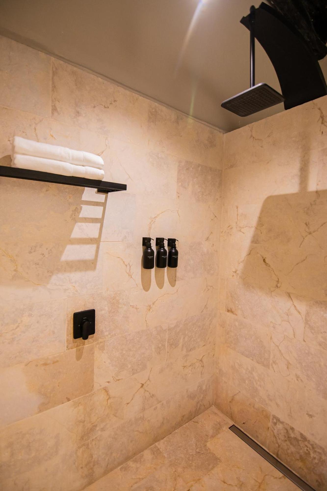 Scalea Di Mare Hotel Cartagena Exterior photo